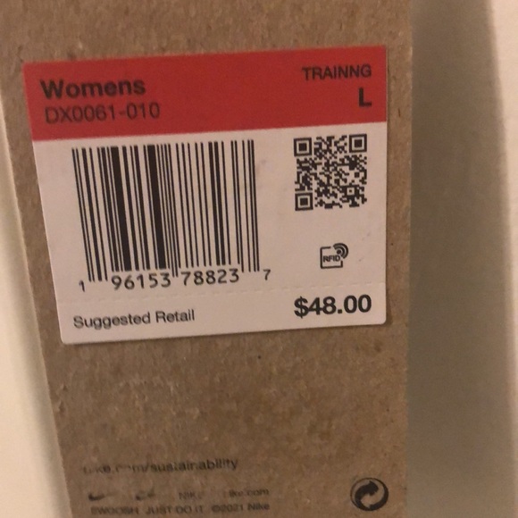 NIKE PRO Dri-Fit Training Top. - Picture 8 of 13